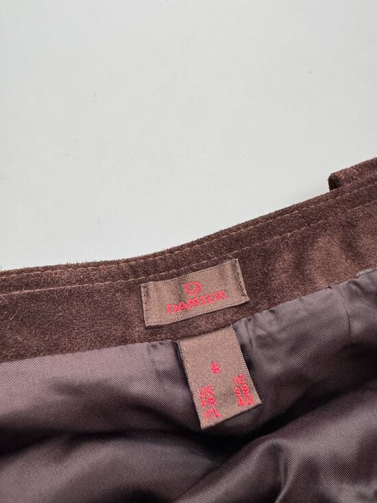 Vintage 00's DANIER Brown 100% Leather Suede Western A-Line Mini Skirt, Size 6 - Picture 9 of 15